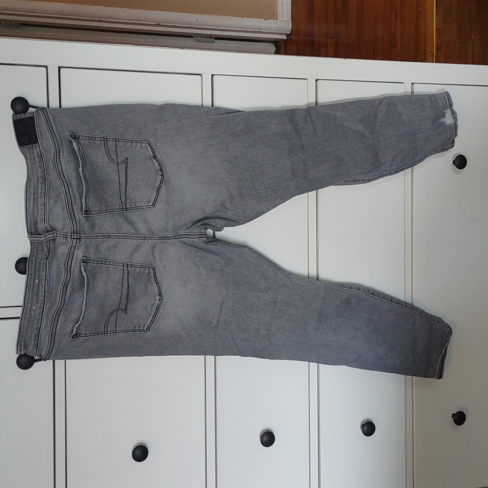 EUC American Eagle jeans size 18 short. - Picture 2 of 4